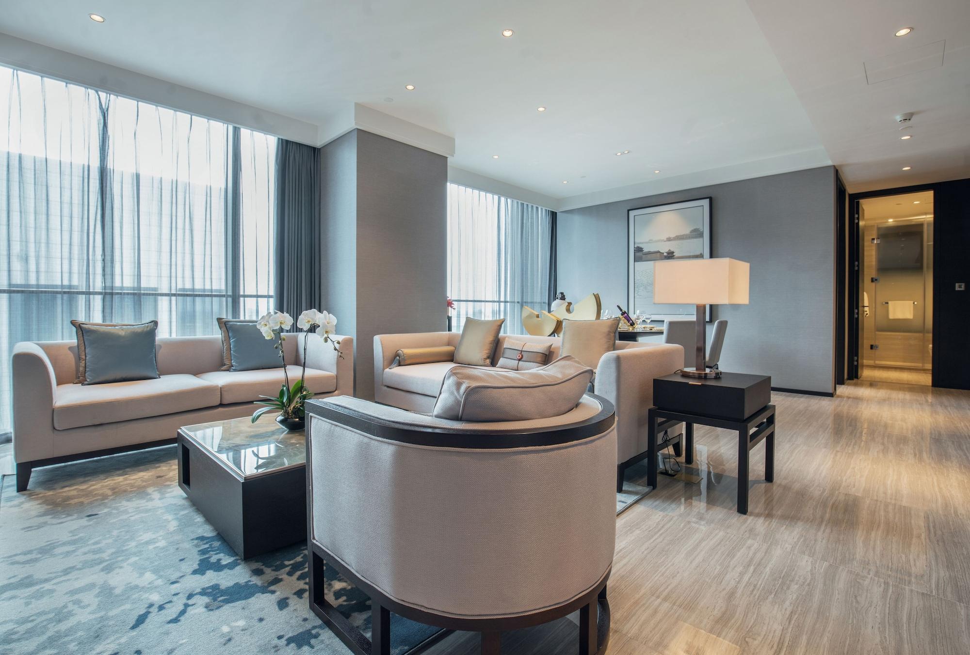 Aparthotel Oakwood Damei 5*